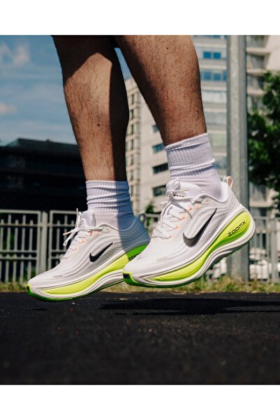 Nike ZOOMX VOMERO PLUS YOL KOŞU AYAKKABISI-SPORTXSTORE