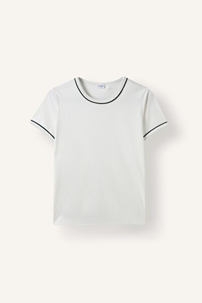 DeFacto Standard Fit Crew Neck Contrast Piping Sports Short Sleeve T-Shirt H4...