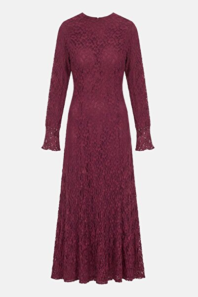 Touché Privé Lace Dress