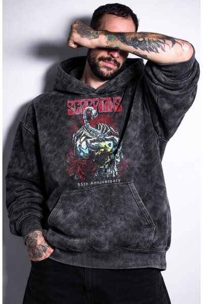 Fuddy Moda Unisex oversize majica sa kapuljačom i printom povodom 55. godišnj...