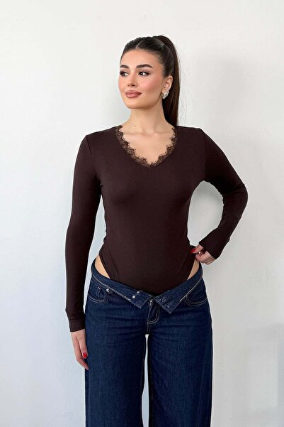 GİYSA Women's V-Neck Lace Snap-On Bodysuit Brown - 27K 2578
