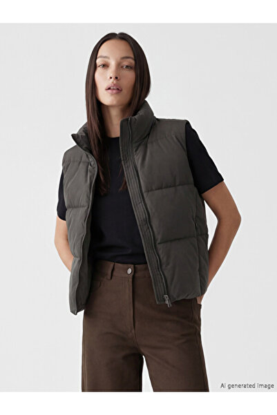LC Waikiki High Collar Women's Puffer Vest