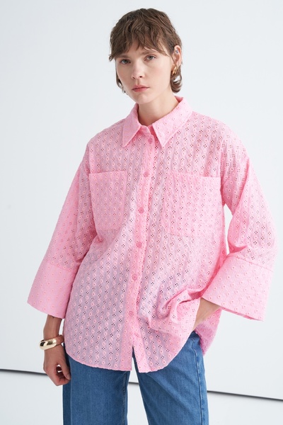 EBU Prive Women's Embroidered Pocket Shirt Pink