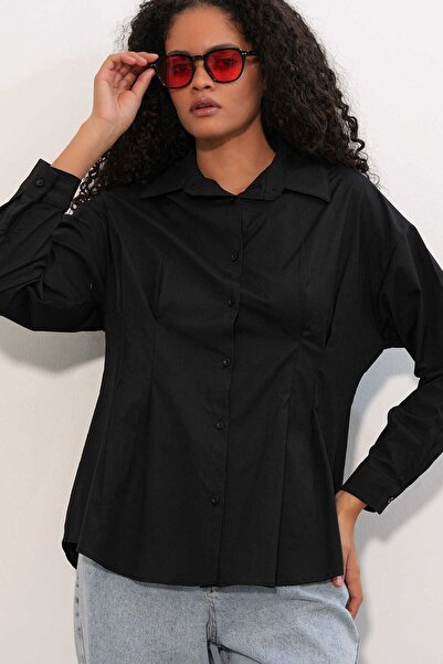 Shopping Shop Waist-fitted shirt black