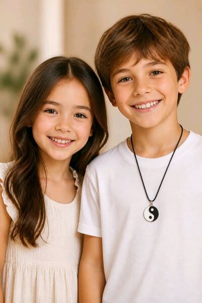 Monalisa Home Black String Necklace Representing Balance