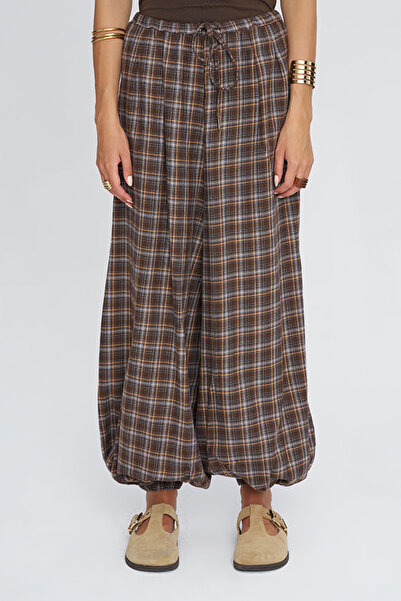 Orfeo Negro Women's Plaid Patterned Elastic Cuffed Trousers