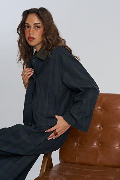 Orfeo Negro Women's Plaid Jacket with Khaki Collar Detail