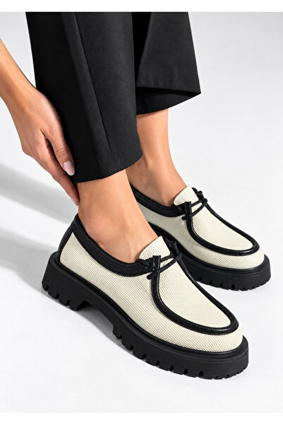 KM shoes Kadın Bej Siyah Bağcıklı Kalın Taban Günlük Loafer Ayakkabı