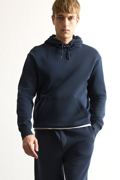 DeFacto Regular Fit Hooded Soft Fleece Basic Sweatshirt with Kangaroo Pocket ...