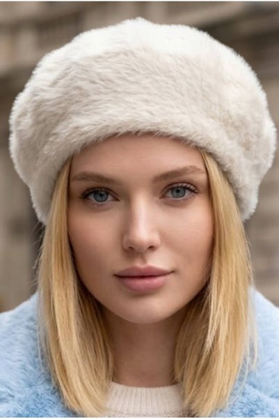 Uniquetrenders Kadın Peluş Kışlık Fransız Ressam Bere