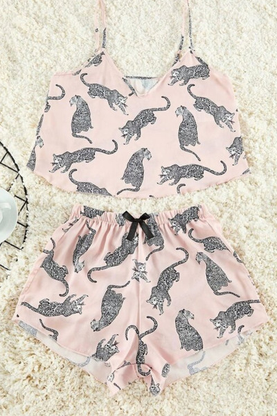 Saten Askılı Desenli Şortlu Pijama Takımı