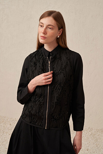 ALLDAY Lace Vest