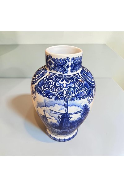 Delf Yel Değirmeni Desenli Dekoratif Vazo 23 cm