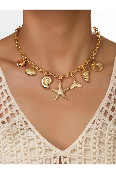 Take Two By Styli Golden Seashell Charm Chain Necklace
