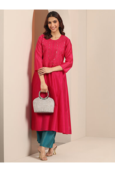 Libas By Styli Pink Embroidered Silk Blend Straight Kurta