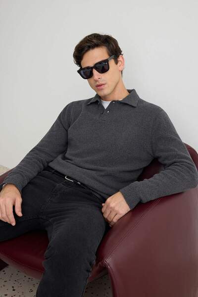 TRENDYOL MAN Antrasit Regular Polo Yaka Dokulu Kazak TMNAW25KZ00078