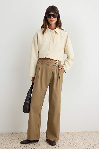 Trendyol Collection بنطلون واسع الساق بحزام من فرو المنك TWOAW27PL00088
