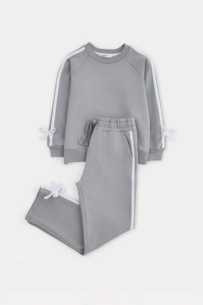 TRENDYOLKIDS Gray Color Block Knitted Bottom - Top Set Tkdaw26Au00019