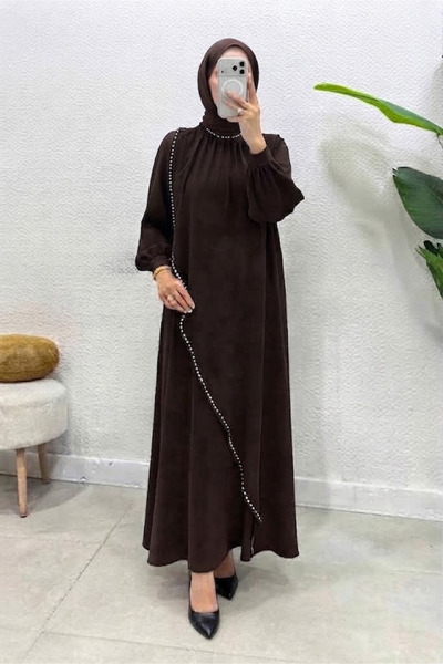 Abiye Diyarı Kadın Krep Kumaş İncili ve Taşlı Nazende Tesettür Elbise- Acı Kahve