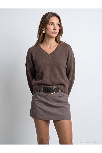 Dilvin 10645 V-Neck Soft Textured Knit Sweater-Brown
