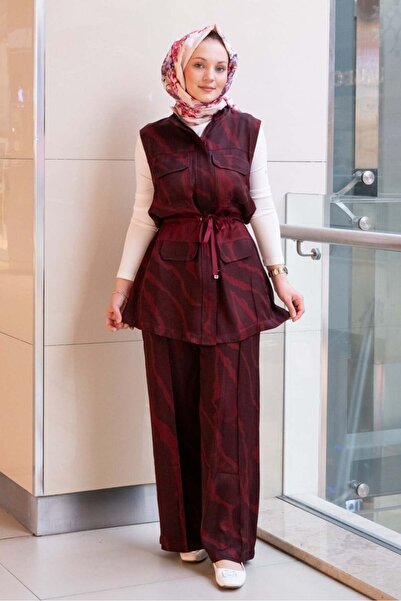 Ghisa Camouflage Patterned Waist-Cinched Vest and Pants Set