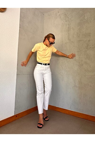 SHUR BOUTİQUE Yüksek Bel Kesik Paça Beyaz Boyfit Jean