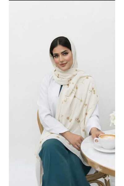 Veil Designer طرحةبوال اوغ وايت بتطريزذهبي علي كامل الطرحه بقماش ياباني لمقاس...