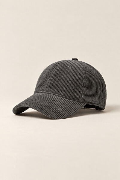 Adalua Premium Washable Velvet Cap – Unisex Timeless & Minimalist (4 Seasons)
