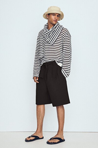 Bershka Kemerli geniş paça bermuda