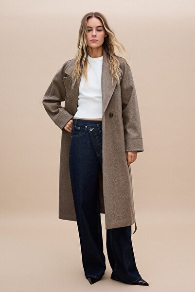 Bershka Soft touch kemerli uzun kaban