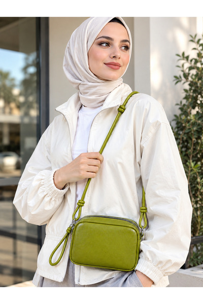 COLORSHERE Kadın Yağ Yeşili Rugan Kartlıklı Omuz ve Çapraz Askılı Mini Günlük...