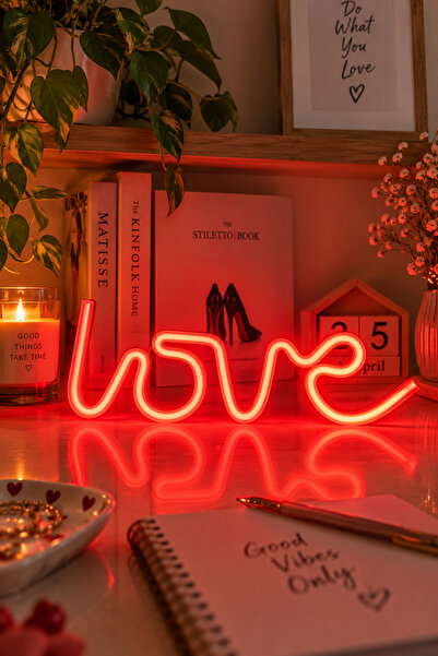 MAGICLEDCORNER Neon Love Kırmızı