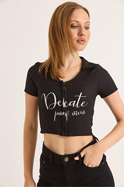 Juuuj Black Cotton Blend Collared Short Sleeve Crop Blouse with Print and Zip...