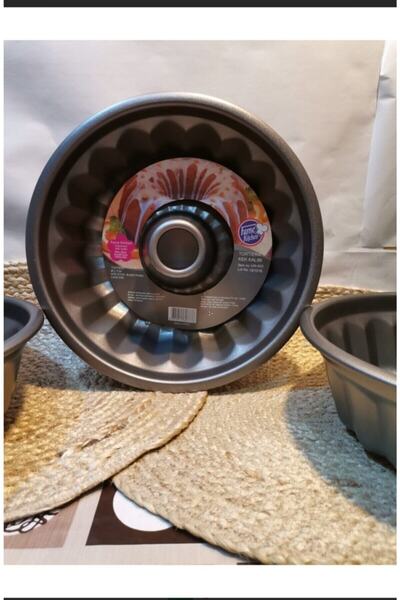 Fame Kıtchen Large Size Teflon Black Tubular Cake Mold 27 cm