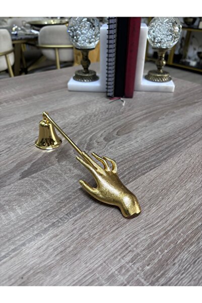 Mercan Tasarım Atölyesi PİRİNÇ KAPLAMA ANNE ELİ METAL MUM SÖNDÜRÜCÜ-GOLD