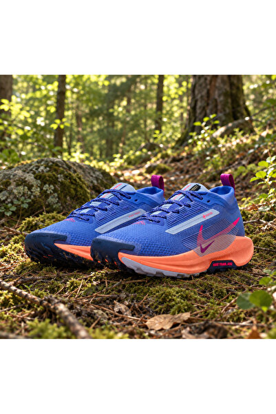 Nike Pegasus Trail 5 GORE-TEX Kadın Koşu Ayakkabısı (DAR KALIP)-KUZEY SPORT
