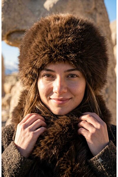 LAGRANZE Midnight Luxe Women's Scarf and Beanie Set of Two