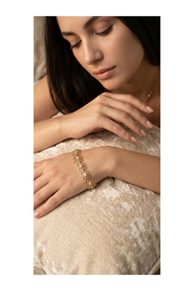 Rostil Efect Filigree flower bracelet plated with 14k gold NEW