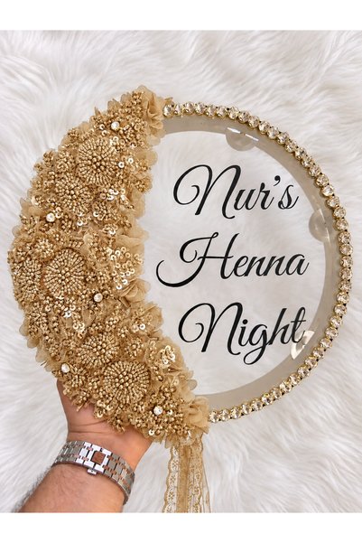 Gold Aplik İşlemeli Yapay Çiçek Ve Taşlarla Süslenmiş, Kişiye Özel Şeffaf Zeminli Kına, Gelin, Sünnet, Bride, Nedime Tefi 32 cm