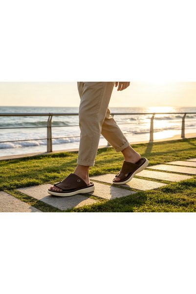 Huanhuan Shoe صنادل رجالية صيفية؛ صنادل ذات نعل سميك؛ أحذية شاطئية ناعمة النع...