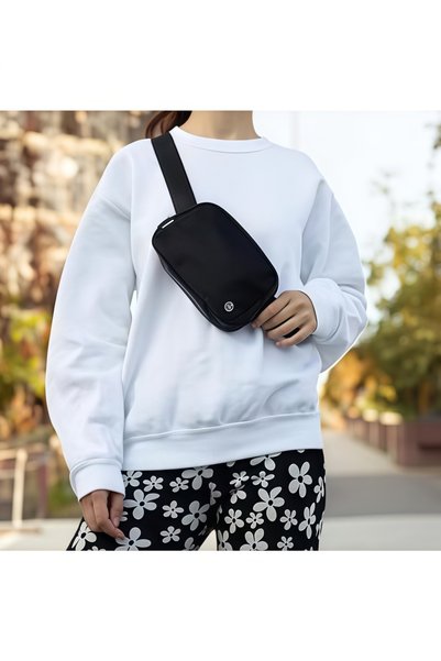 lululemon Athletica Everywhere Belt Bag 1L (Black)