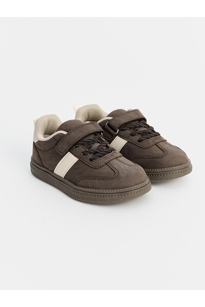LC Waikiki Nevavm boys' sneakers with striped detailing