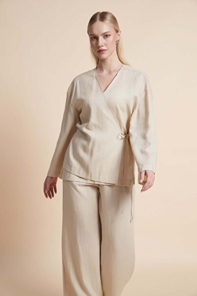Yola Plain Blouse with Long Sleeves