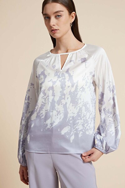 Livia Women's Patterned Long-Sleeve Front-Opening Blouse