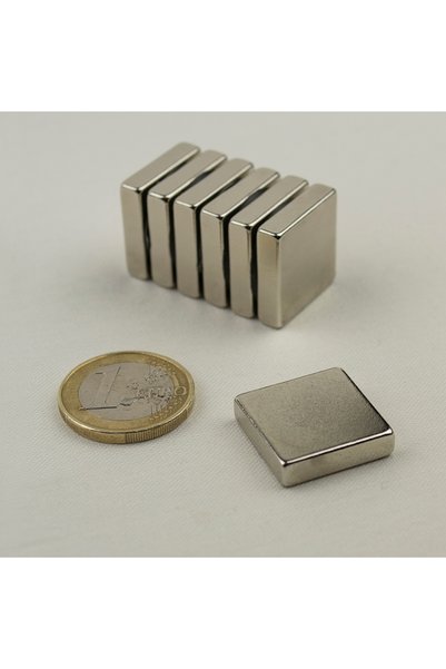 Magnitech Ορθογώνιος Μαγνήτης Νεοδυμίου 20x20x5mm Δύναμη Έλξης 6.7kg