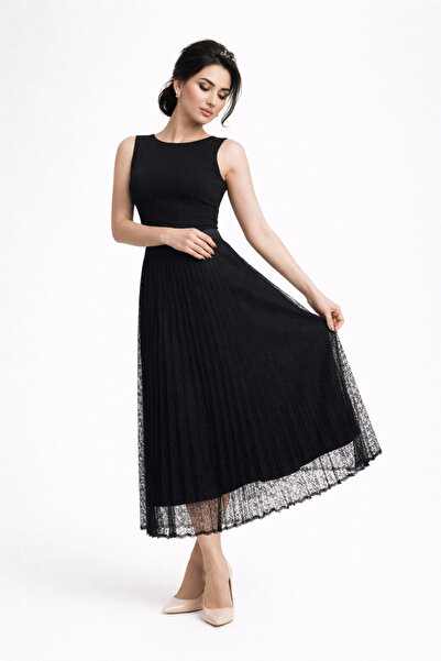 Livia Women's Midi Plain Pleated Skirt