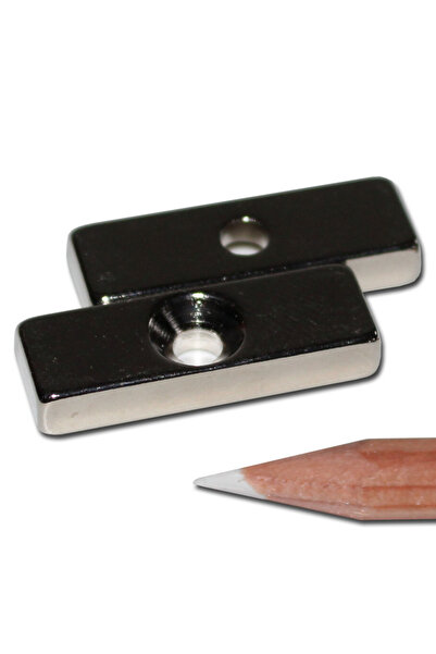 Magnitech Ορθογώνιος Μαγνήτης 30x10x5x4.2mm με Κωνική Τρύπα Βόρειας Πολικότητ...