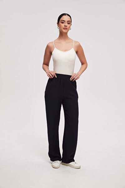 Livia Women's Plain Trousers