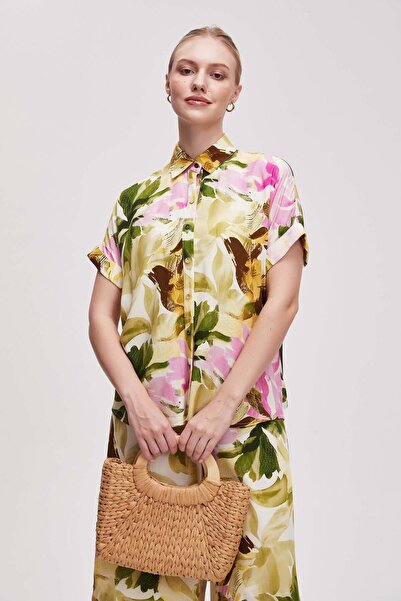 Livia Women's Mid-Length Floral Short-Sleeve Shirt