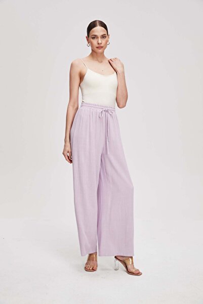 Livia Women's Wide-Leg Plain Trousers